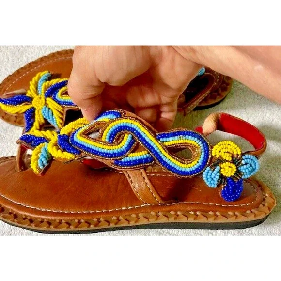 Maasai Sandals Handcrafted in Africa Beaded Leather Womens US 6.5 EU Size 37 - Picture 2 of 6